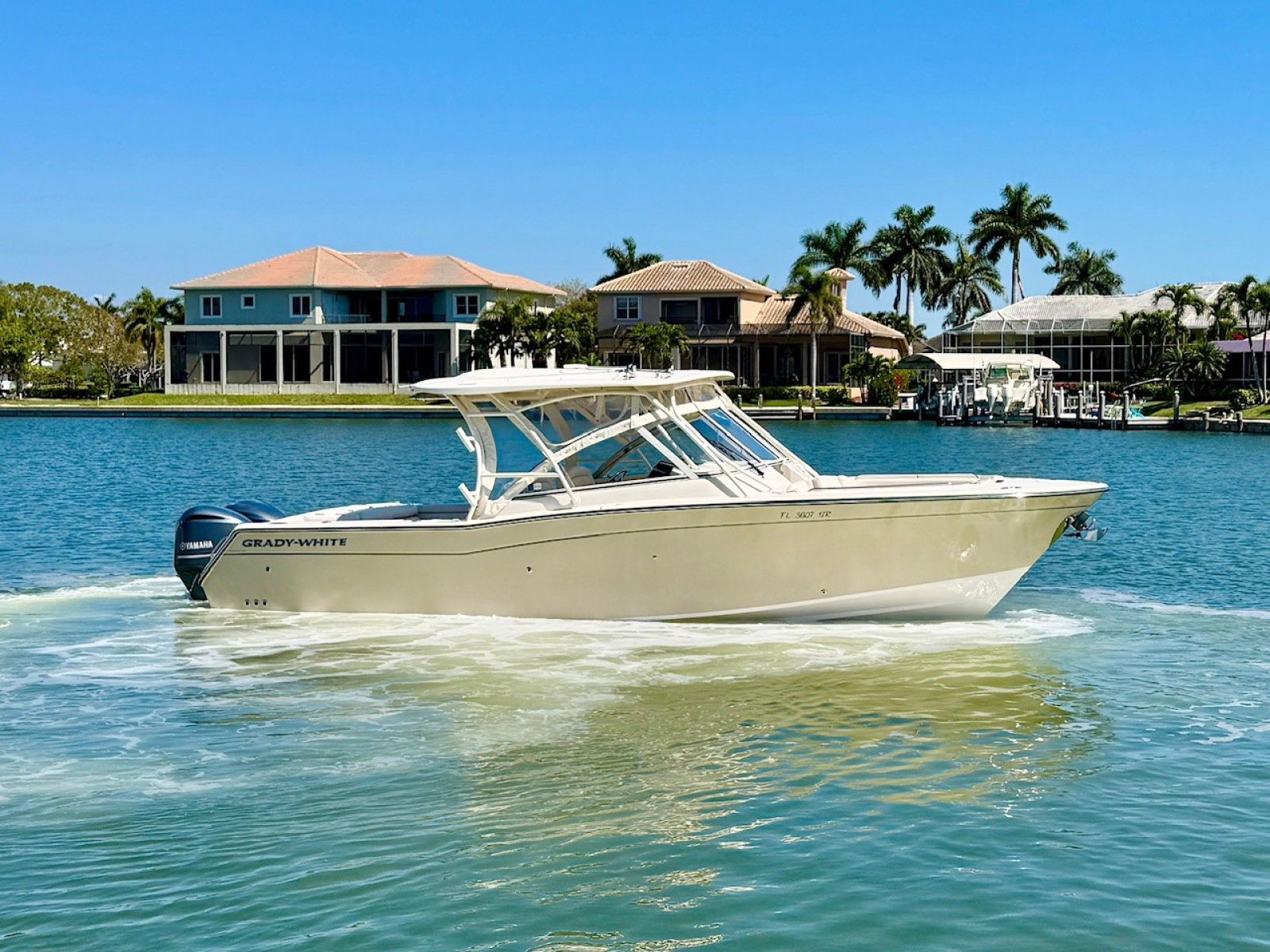 2020 Grady-White Freedom 307 30 ft yacht for sale in Dania Beach, Florida