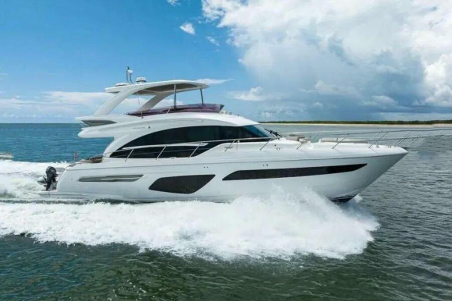 2019 Princess F62 62 ft yacht for sale in Deerfeild Beech, Florida
