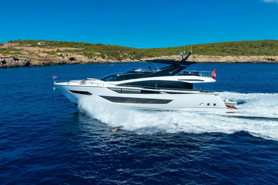 2022 Sunseeker 88 ft yacht for sale in Palma