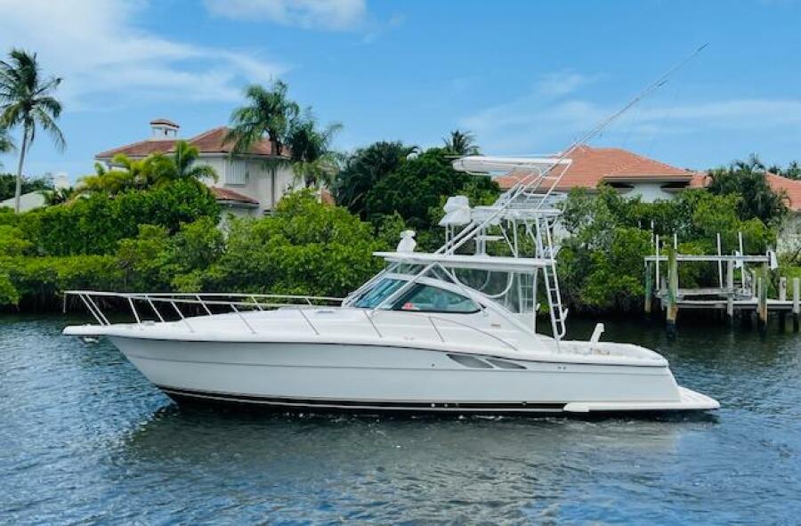 2003 Tiara Yachts 3800 Open 41 ft yacht for sale in Stuart
