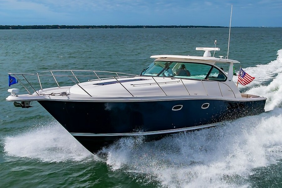 2015 Tiara Yachts 39 Coronet 39 ft yacht for sale in Atlantic Beach, North Carolina