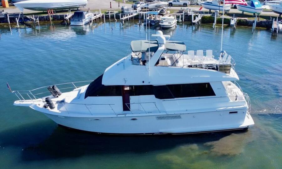 1993 Viking 50 Motor Yacht 50 ft yacht for sale in Harrison Township, Michigan