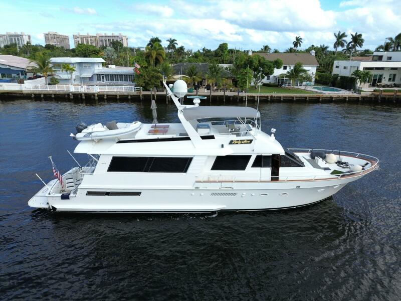 1990 Viking Cockpit Motor Yacht 72 ft yacht for sale in Fort Lauderdale, Florida