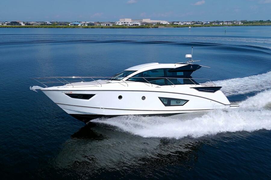 2019 Beneteau Gran Turismo 50 50 ft yacht for sale in Palmetto, Florida
