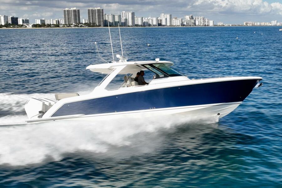 2023 Tiara Yachts 38 LS 38 ft yacht for sale in Fort Lauderdale , Florida