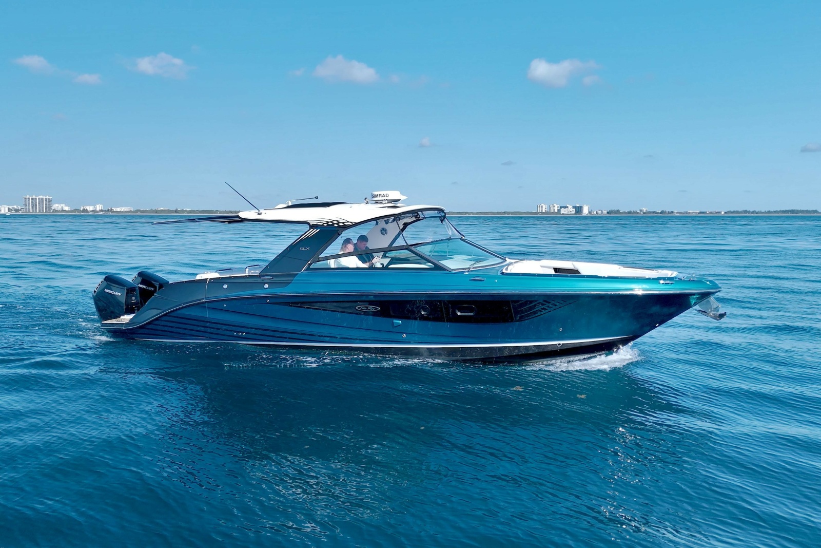 2021 Sea Ray SLX 400 Outboard 40 ft yacht for sale in Boca Raton, Florida