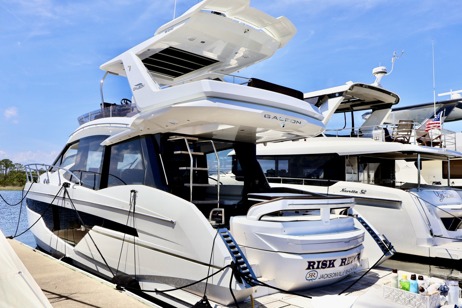 2022 Galeon 500 FLY 50 ft yacht for sale in Jacksonville Beach, Florida