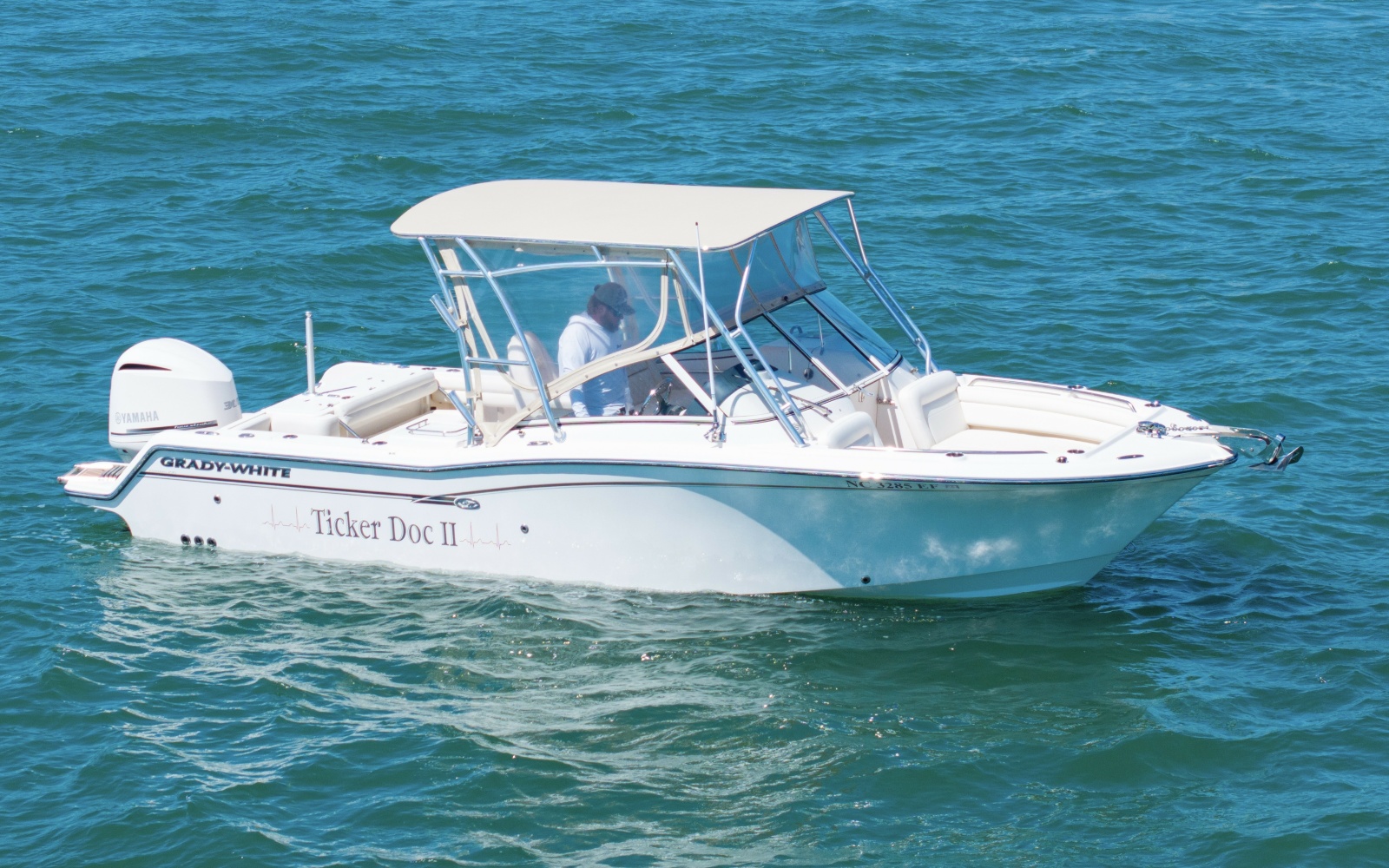 2017 Grady-White 235 Freedom 23 ft yacht for sale in Atlantic Beach, North Carolina
