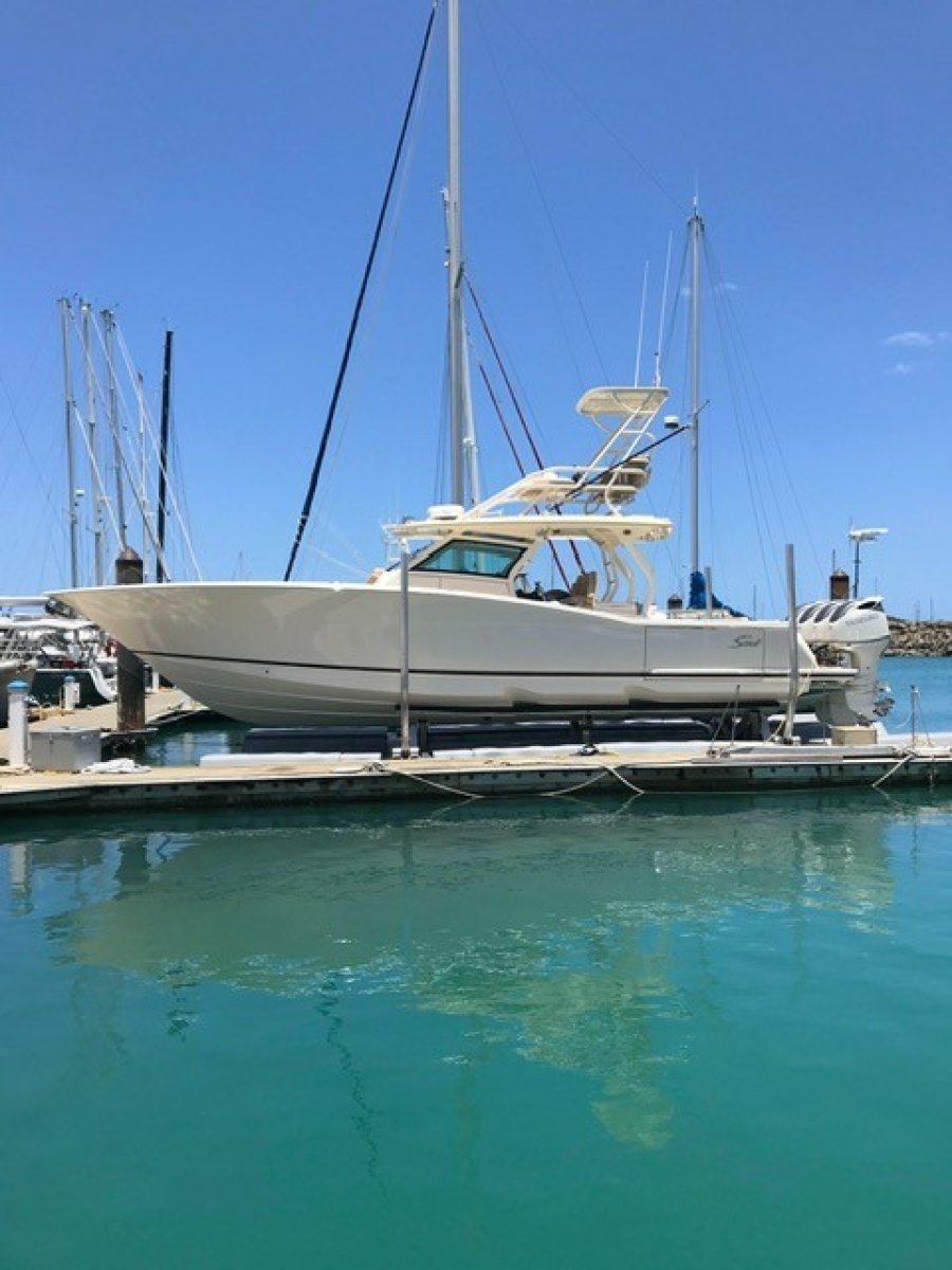 2018 Scout 420LXF 42 ft yacht for sale in San Diego, California