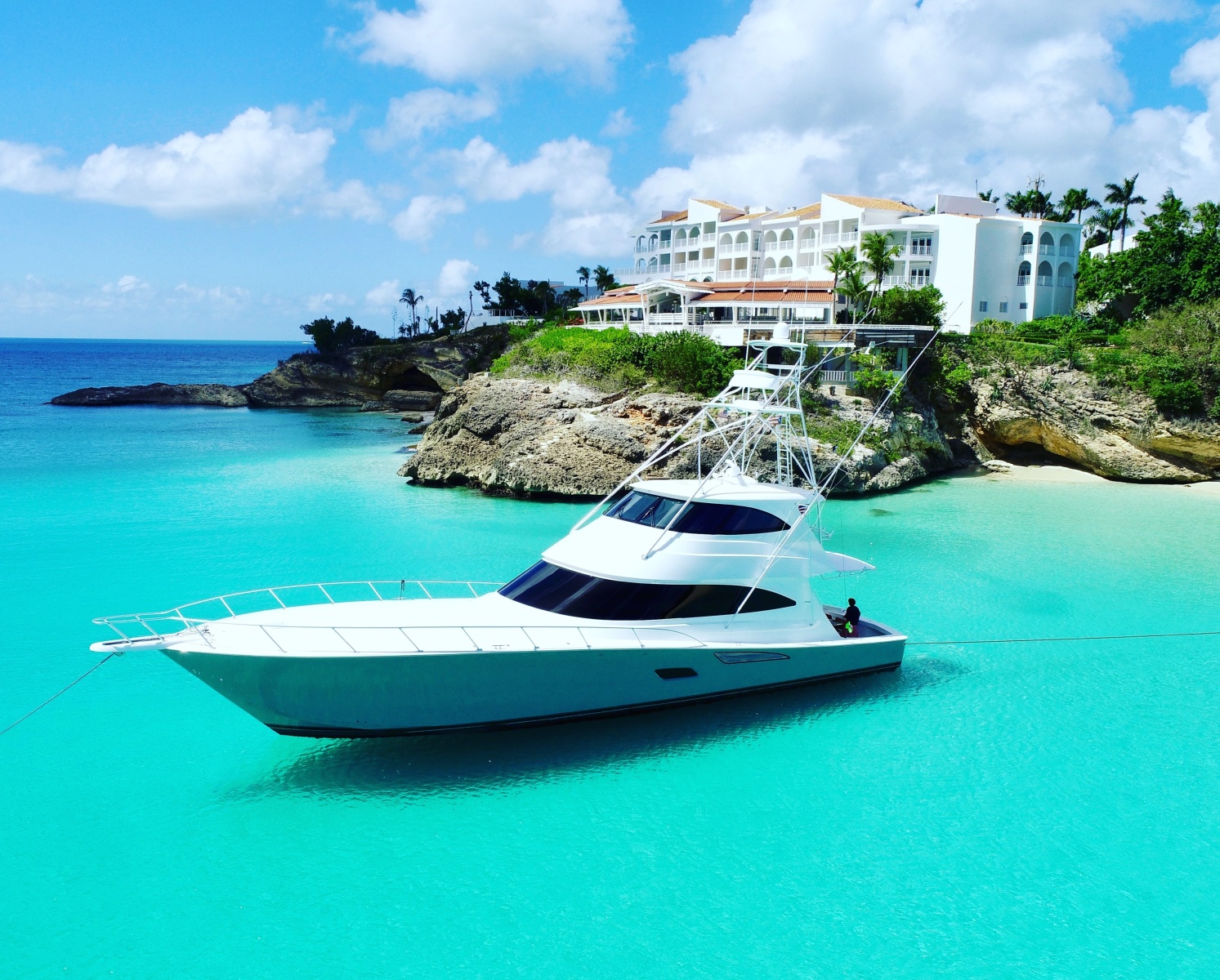 2017 Viking 80 ft yacht for sale in Fajardo, Puerto Rico