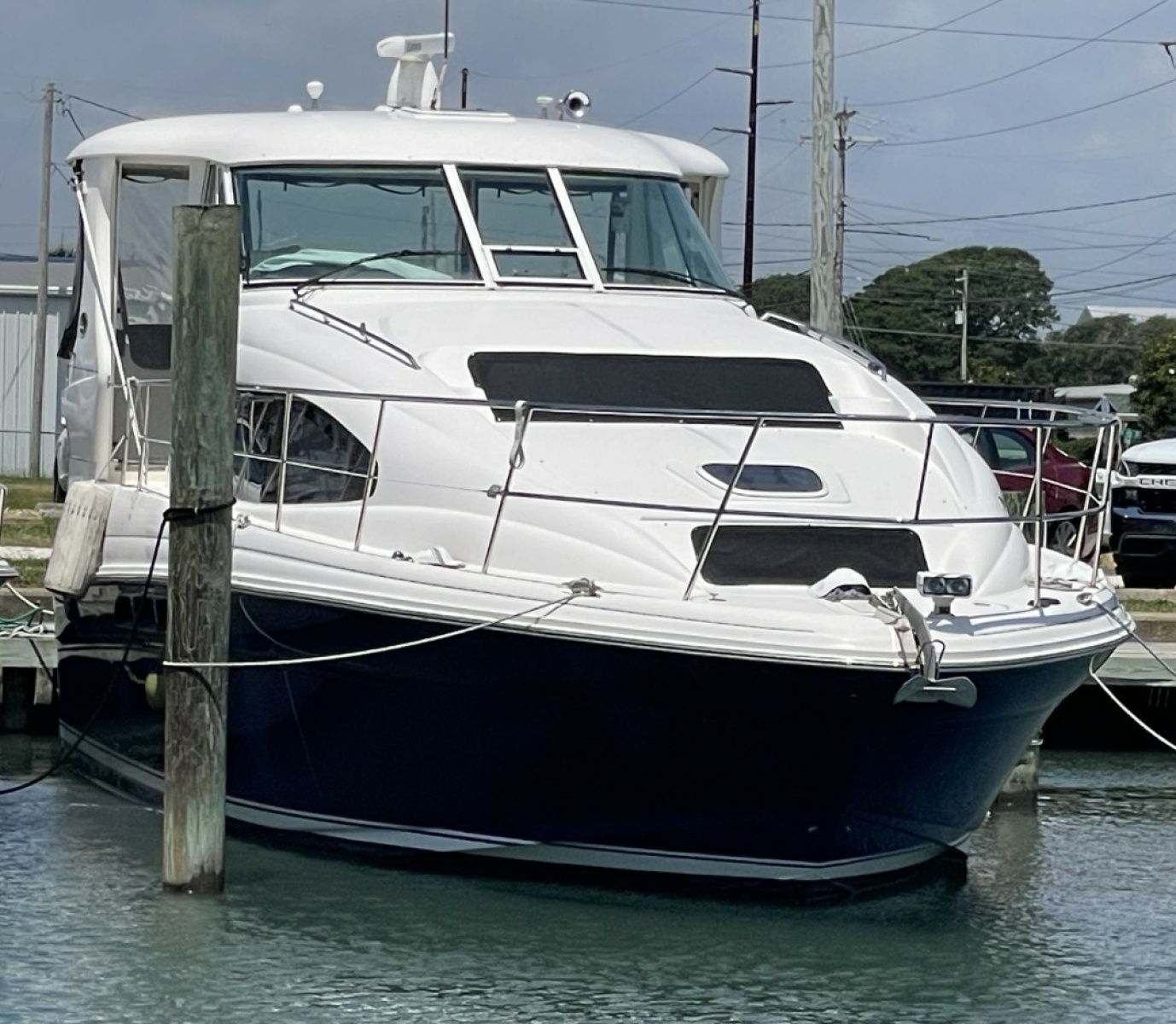 2006 Sea Ray 40 MY 40 ft yacht for sale in Morehead City, North Carolina