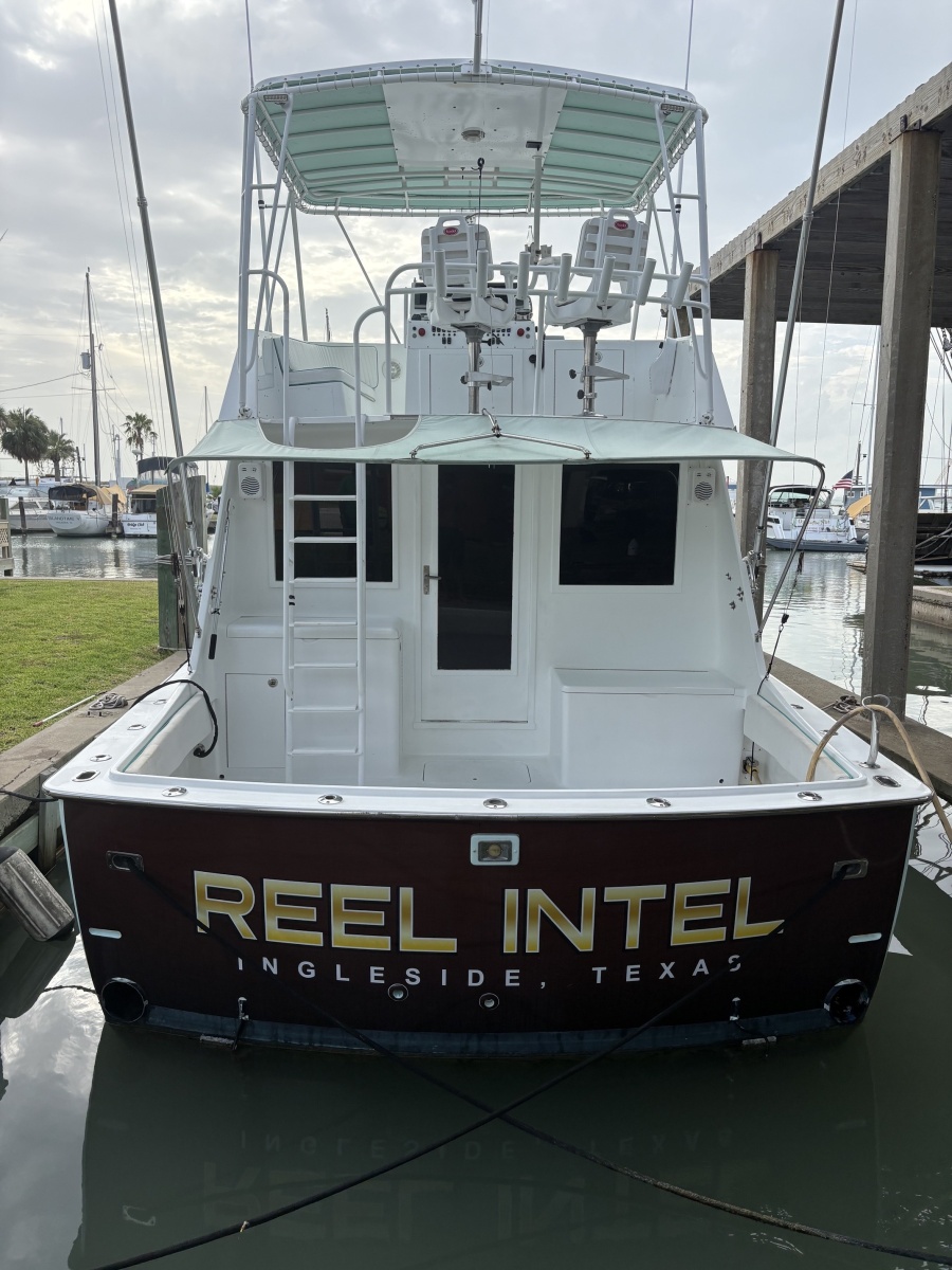 1972 Hatteras Convertible 42 ft yacht for sale in Ingleside, Texas