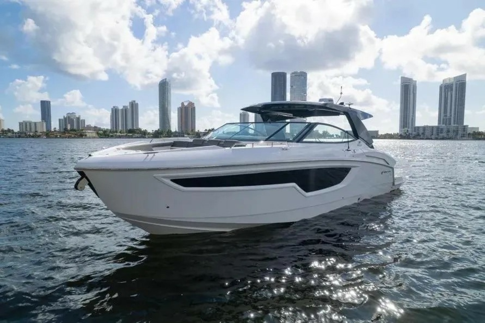 2021 Cruisers Yachts 38 ft yacht for sale in Aventura, Florida