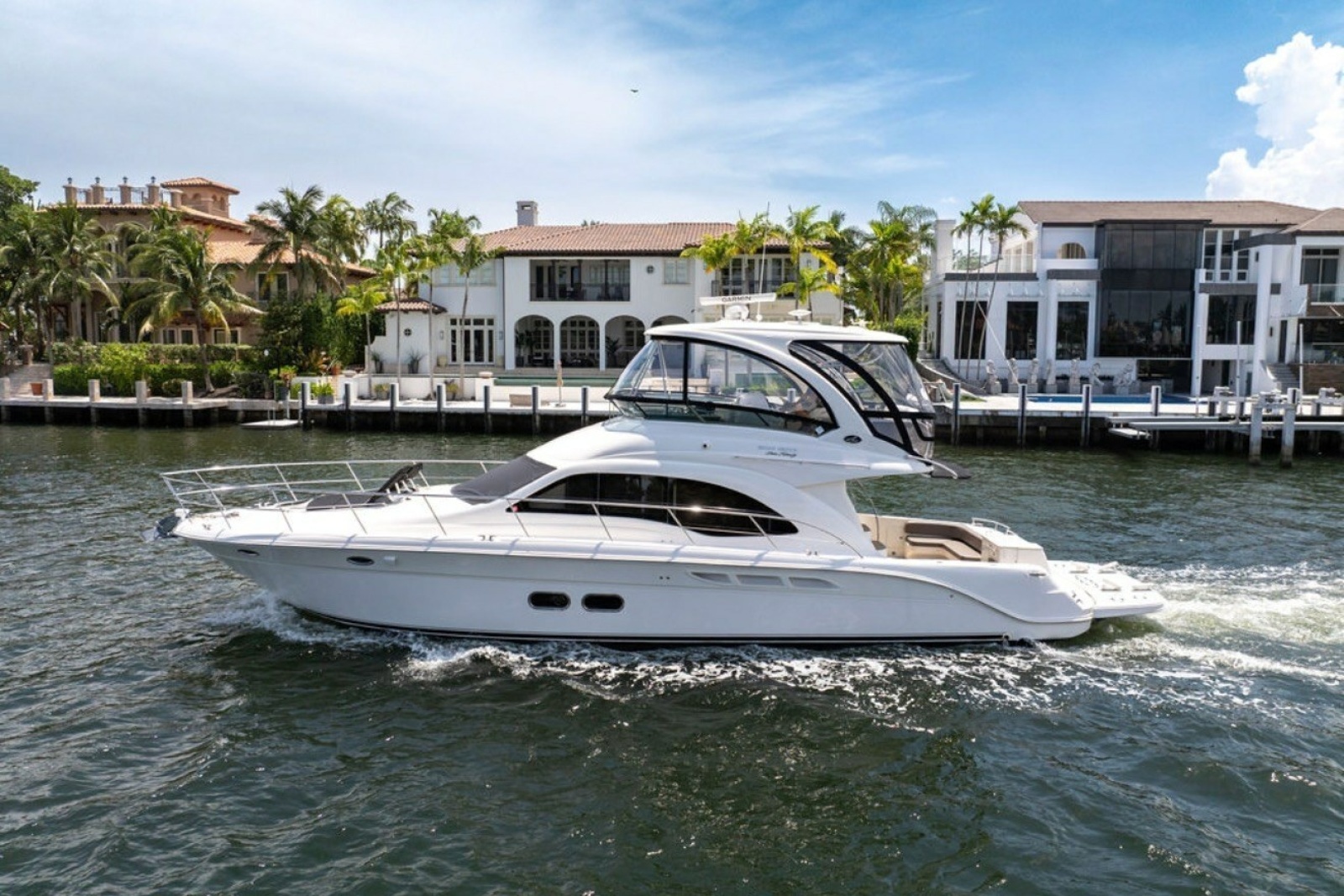 2010 Sea Ray 52 Sedan Bridge 52 ft yacht for sale in Fort Lauderdale, Florida