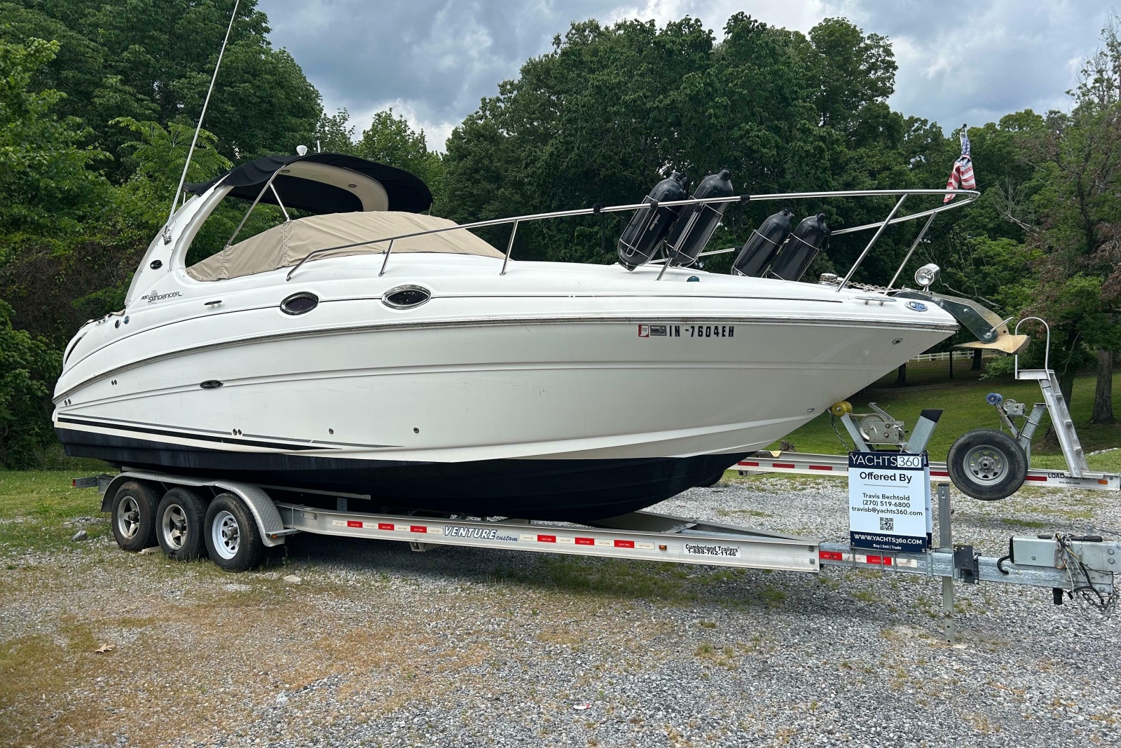 2005 Sea Ray Sundancer 280 31 ft yacht for sale in Grand Rivers, Kentucky