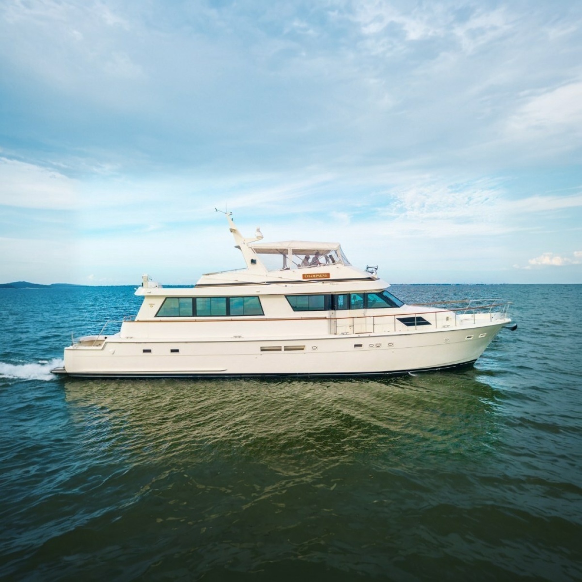 1989 Hatteras 74 Cockpit Motor Yacht 74 ft yacht for sale in Seabrook, Texas