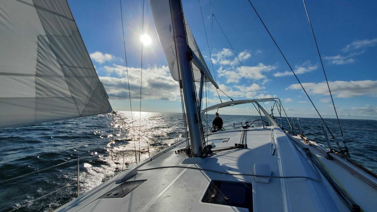 2013 Beneteau Oceanis 45 45 ft yacht for sale in Marion, Massachusetts