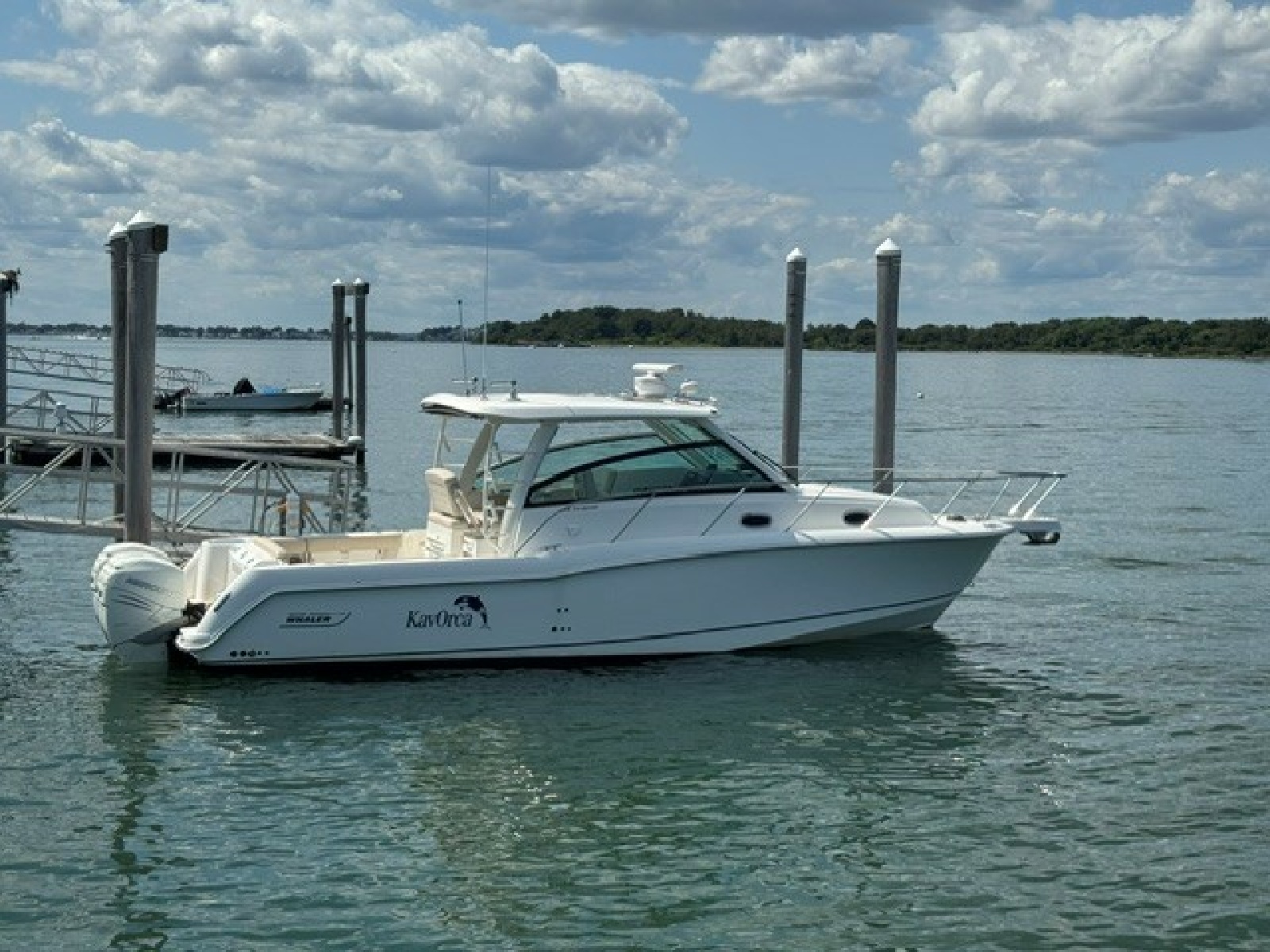 2016 Boston Whaler Conquest 34 ft yacht for sale in Hingham, Massachusetts