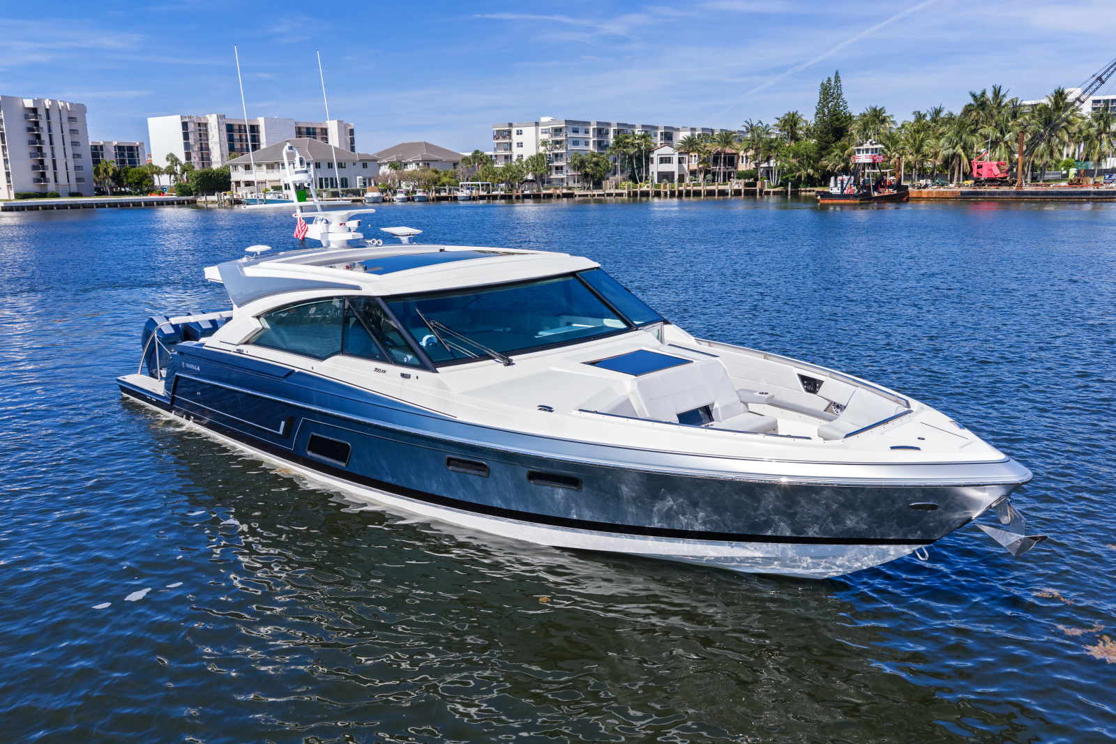 2025 Formula 500 Super Sport Crossover 50 ft yacht for sale in Deerfield Beach, Florida