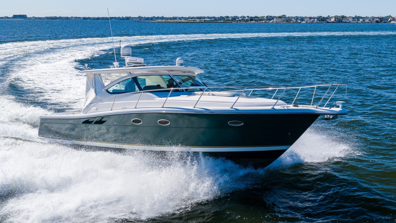2003 Tiara Yachts 3800 Open 38 ft yacht for sale in Babylon, New York