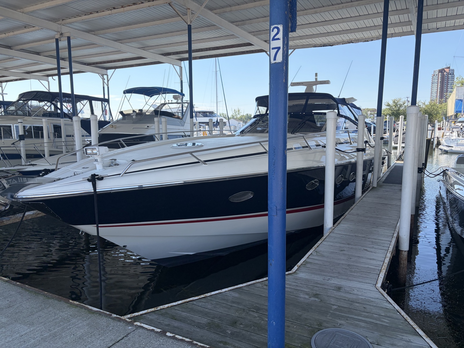 1997 Sunseeker 51 ft yacht for sale in Harrison Township, Michigan
