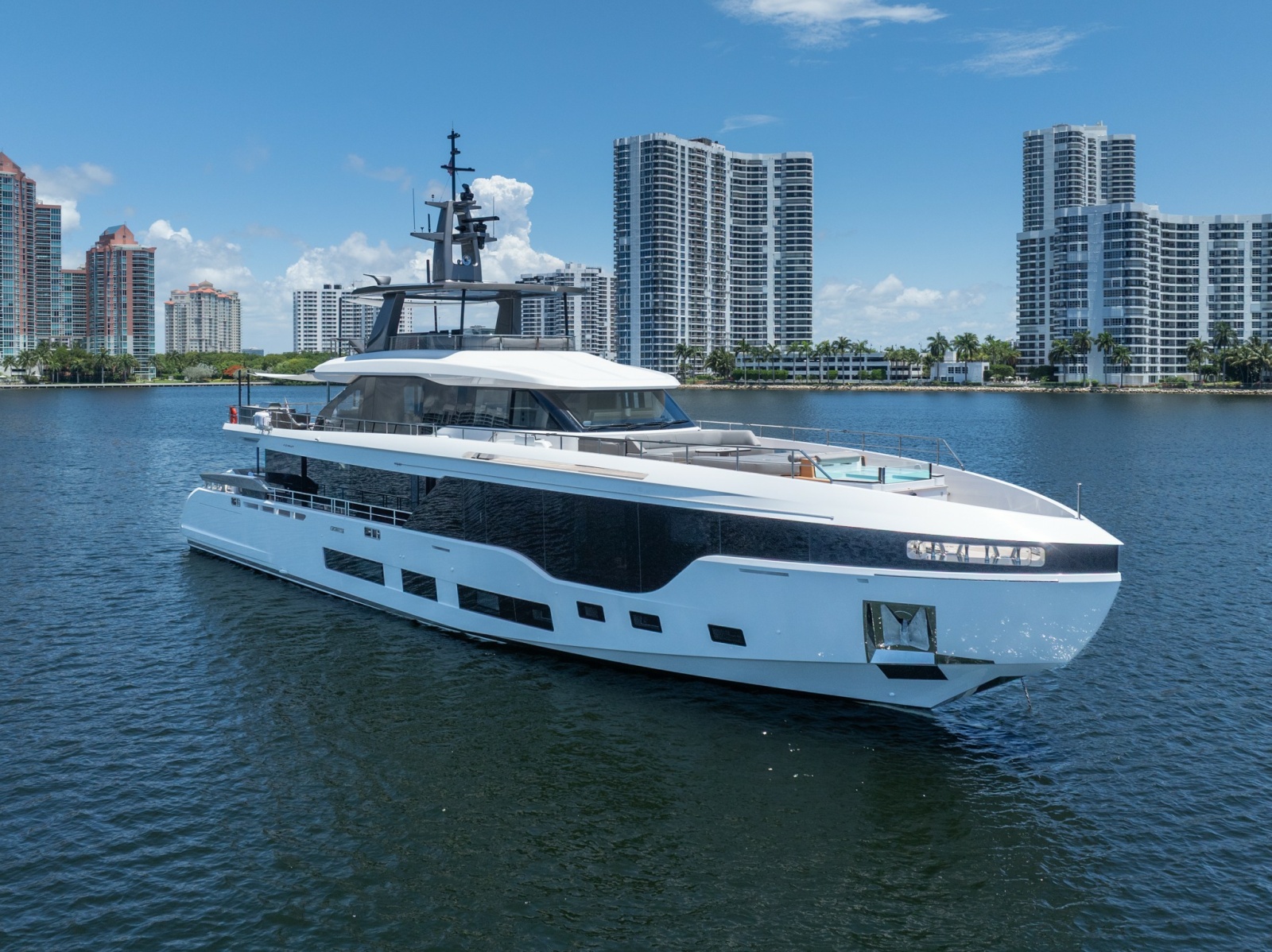2026 Azimut Grande 36 Metri EVO 116 ft yacht for sale in New York City, New York