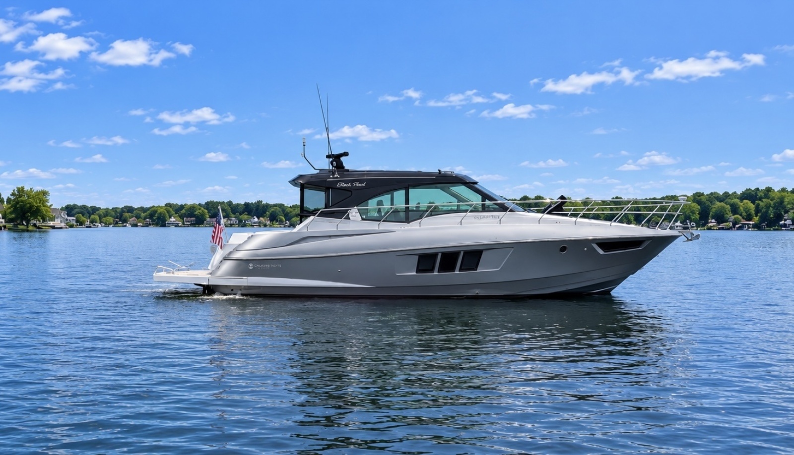 2016 Cruisers Yachts 45 Cantius 45 ft yacht for sale in Spring Lake, Michigan