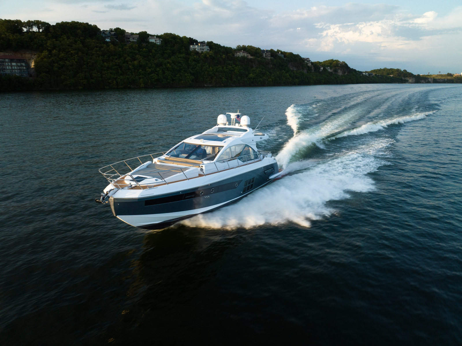 2023 Azimut S6 59 ft yacht for sale in Lake Ozark, Missouri