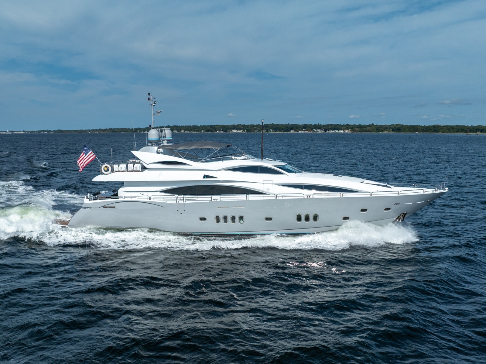 2004 Sunseeker 105 Yacht 105 ft yacht for sale in Fort Lauderdale, Florida