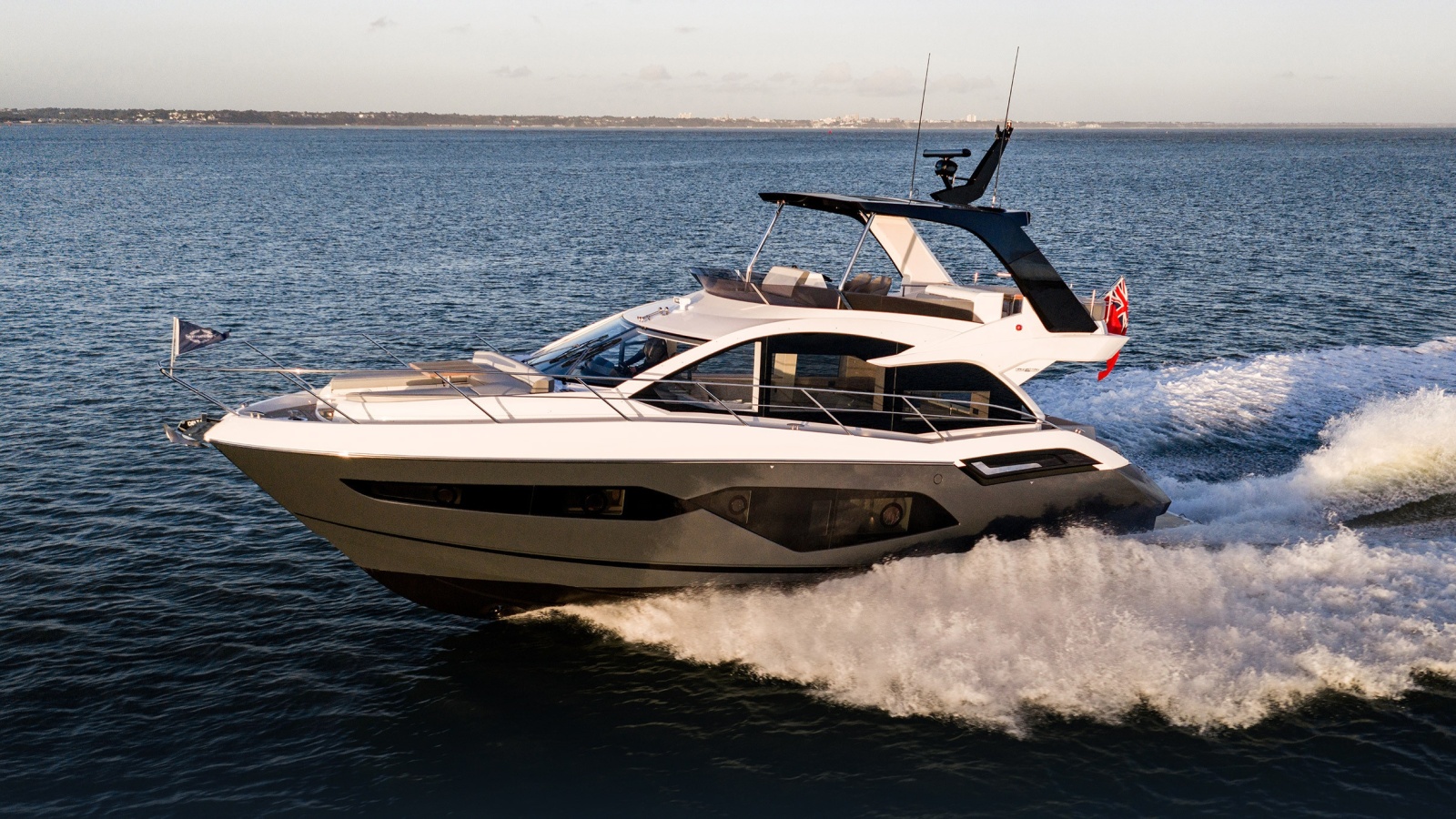 2027 Sunseeker 56 Manhattan 56 ft yacht for sale in St. Clair Shores, Michigan