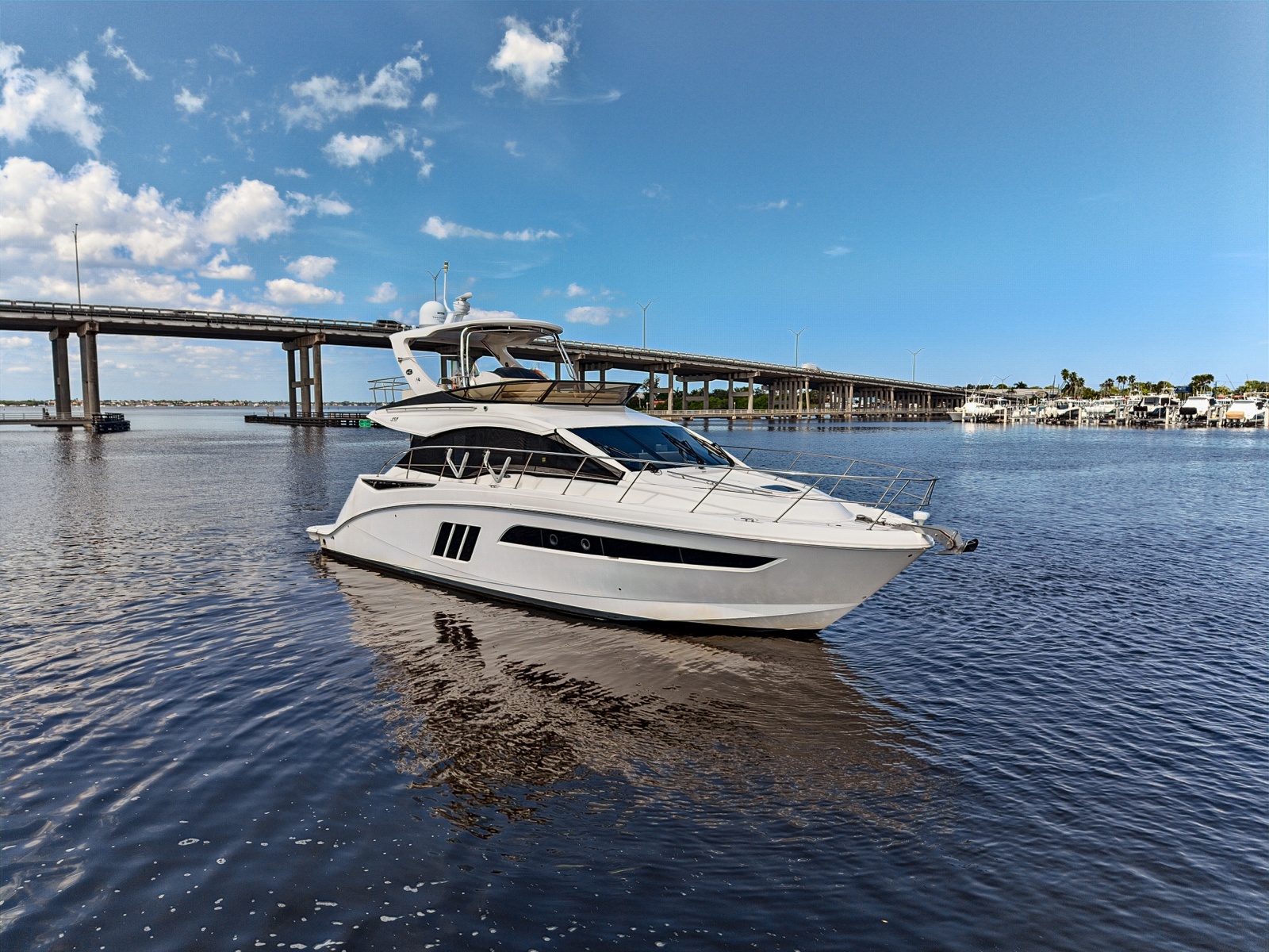 2016 Sea Ray 51 ft yacht for sale in Stuart, Florida