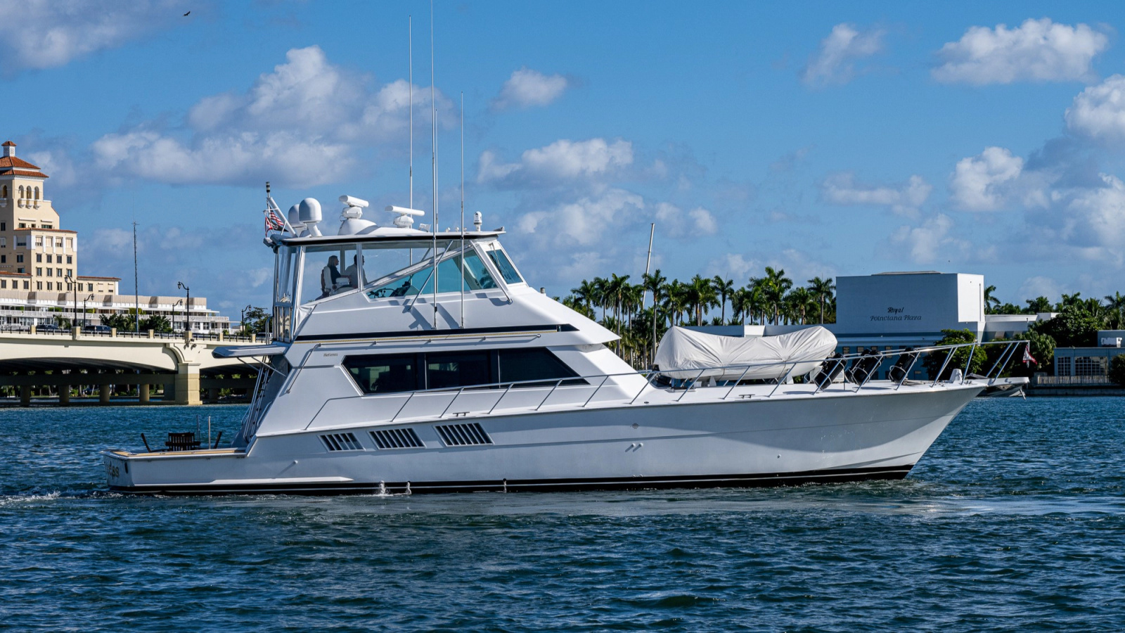 1997 Hatteras 65 Convertible 65 ft yacht for sale in West Palm Beach, Florida