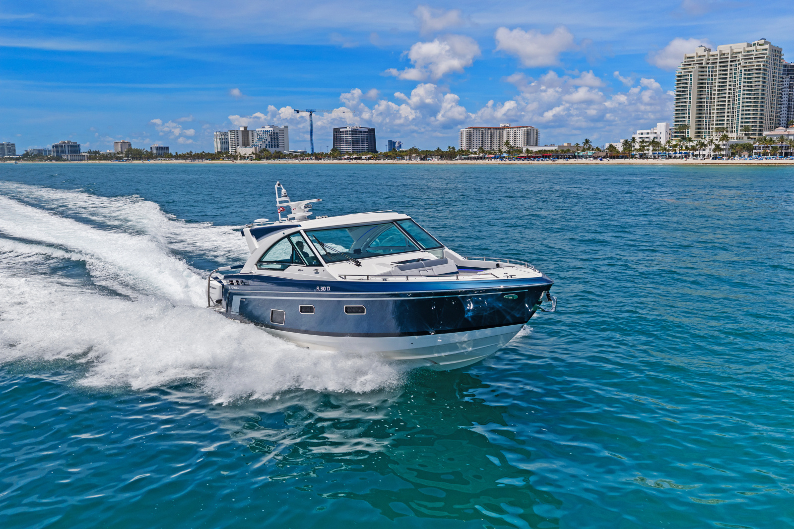 2025 Formula 400 Super Sport Crossover 40 ft yacht for sale in Fort Lauderdale, Florida