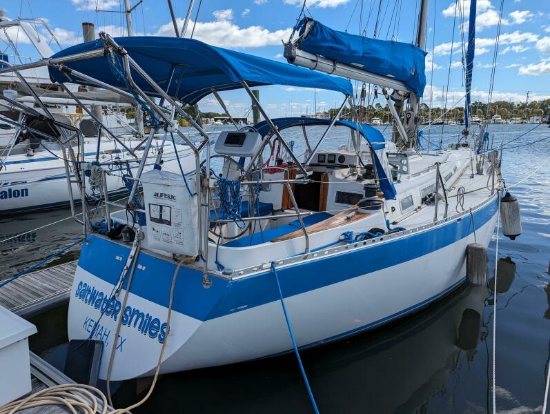 1985 Wauquiez Hood 38 MK II — photo 1