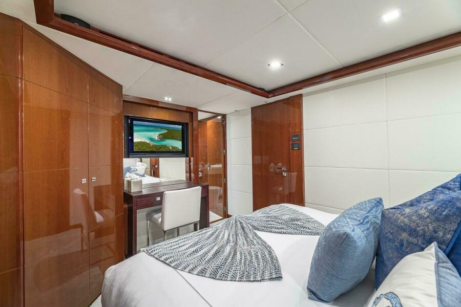 Photo 35