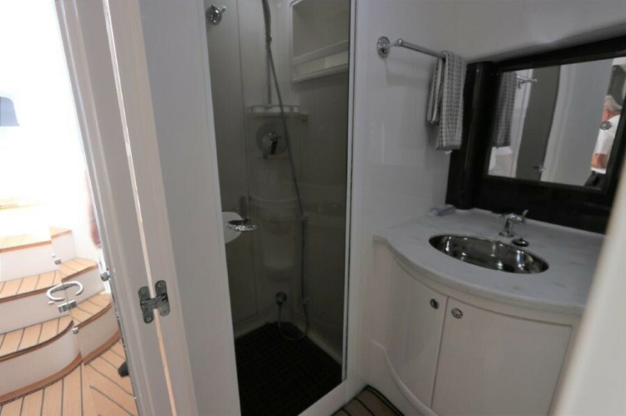 Photo 42