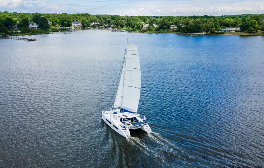 2009 Catana — photo 1