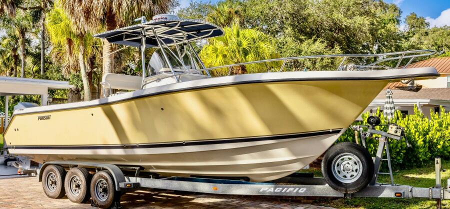 2007 Pursuit C280 — photo 1