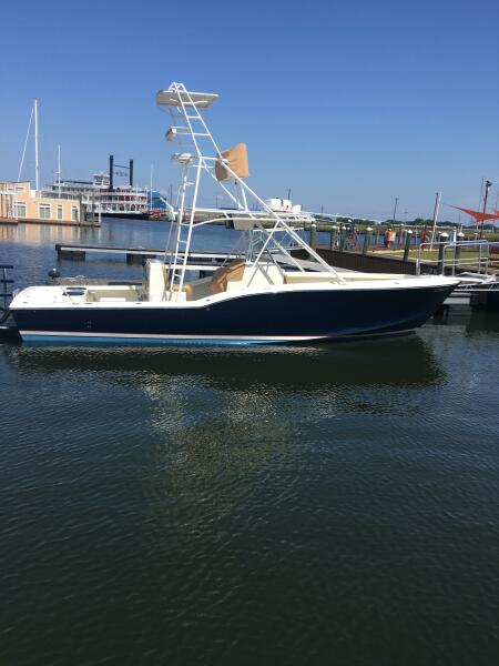 1990 Ocean Master 31 — photo 1
