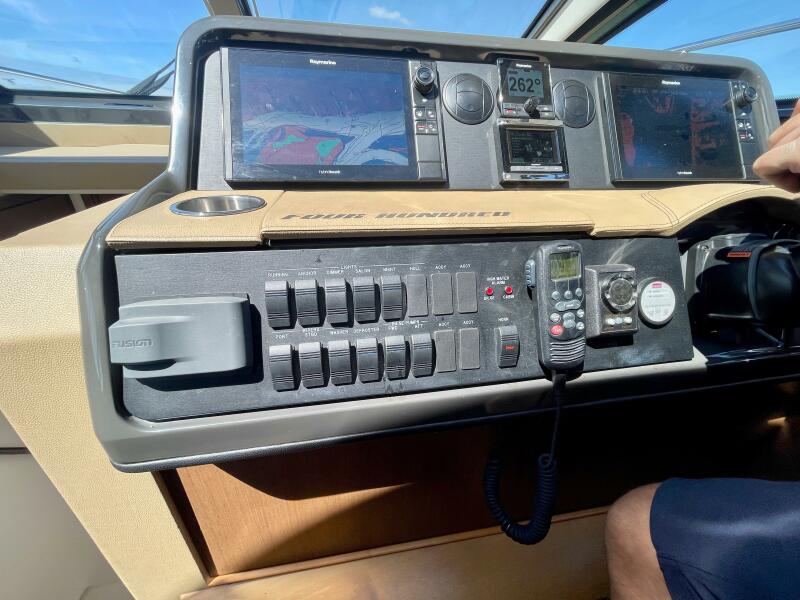 Photo 44