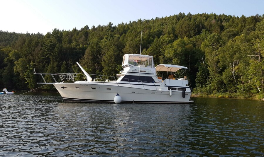 1980 Viking 43 DCMY — photo 1