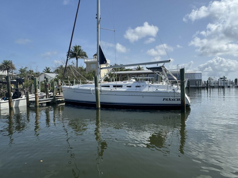 2004 Hunter — photo 1