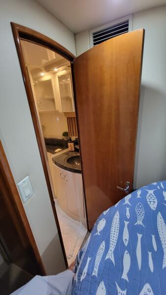 Photo 33