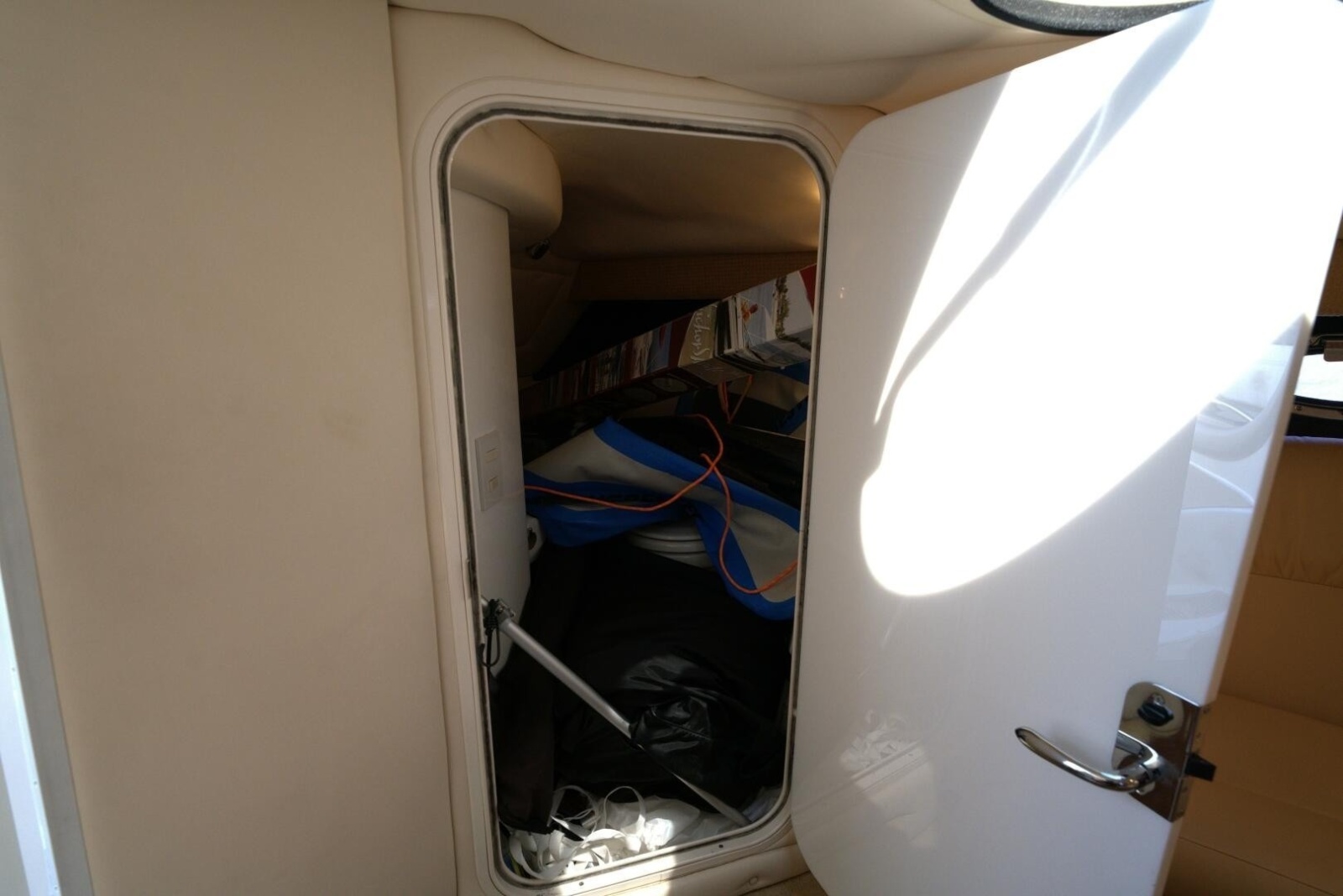 Photo 48