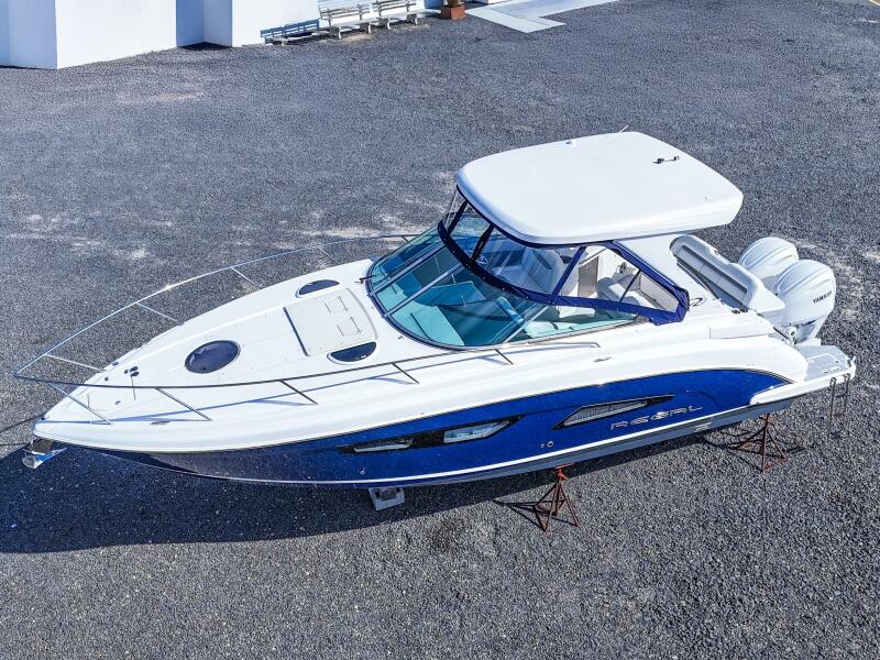 2026 Regal 33 XO — photo 1