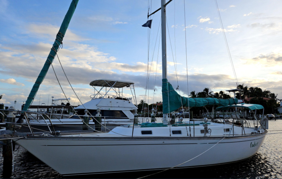 1987 Tartan 37 — photo 1