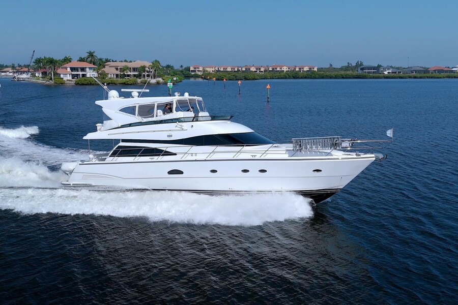 2005 Neptunus 62 Flybridge — photo 1