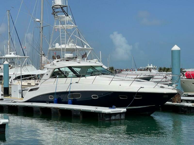 2010 Sea Ray 450 Sundancer — photo 1