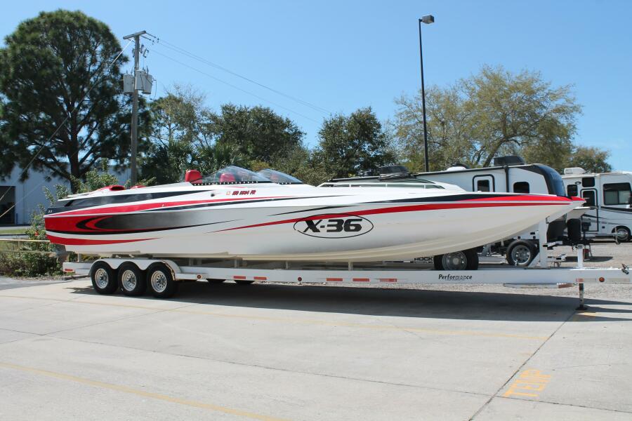 2004 Spectre — photo 1