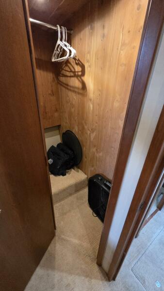 Photo 51